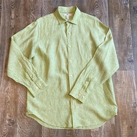 Banana Republic | Linen Long  Sleeve Button Down - Picture 2 of 7
